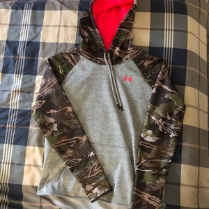 Womens Under Armour hoodie